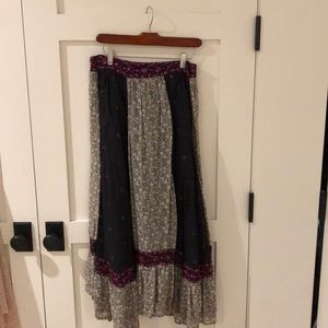 Maxi skirt